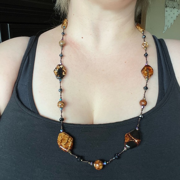 Premier Design Beaded Necklace - Picture 4 of 4